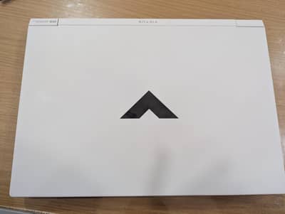 HP victus i5 12th, RTX 4050,  16GB/1Tb