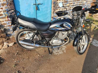 Suzuki GS 150 se