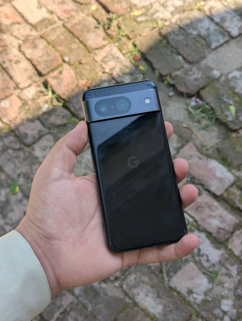 Google Pixel 8 3