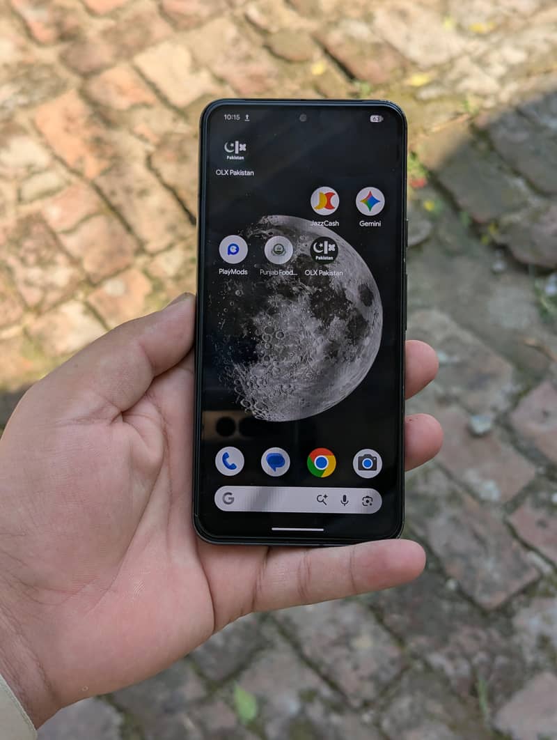 Google Pixel 8 5