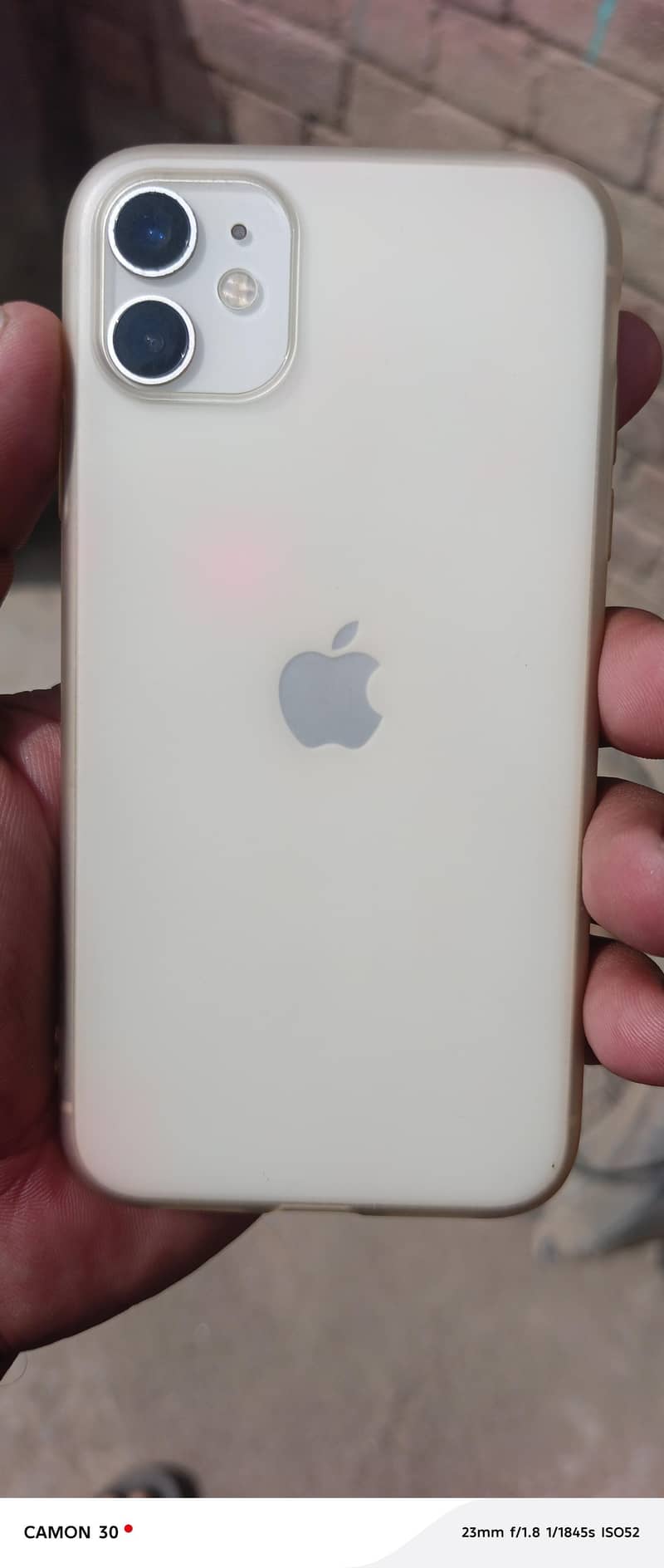 Apple iPhone 11 0