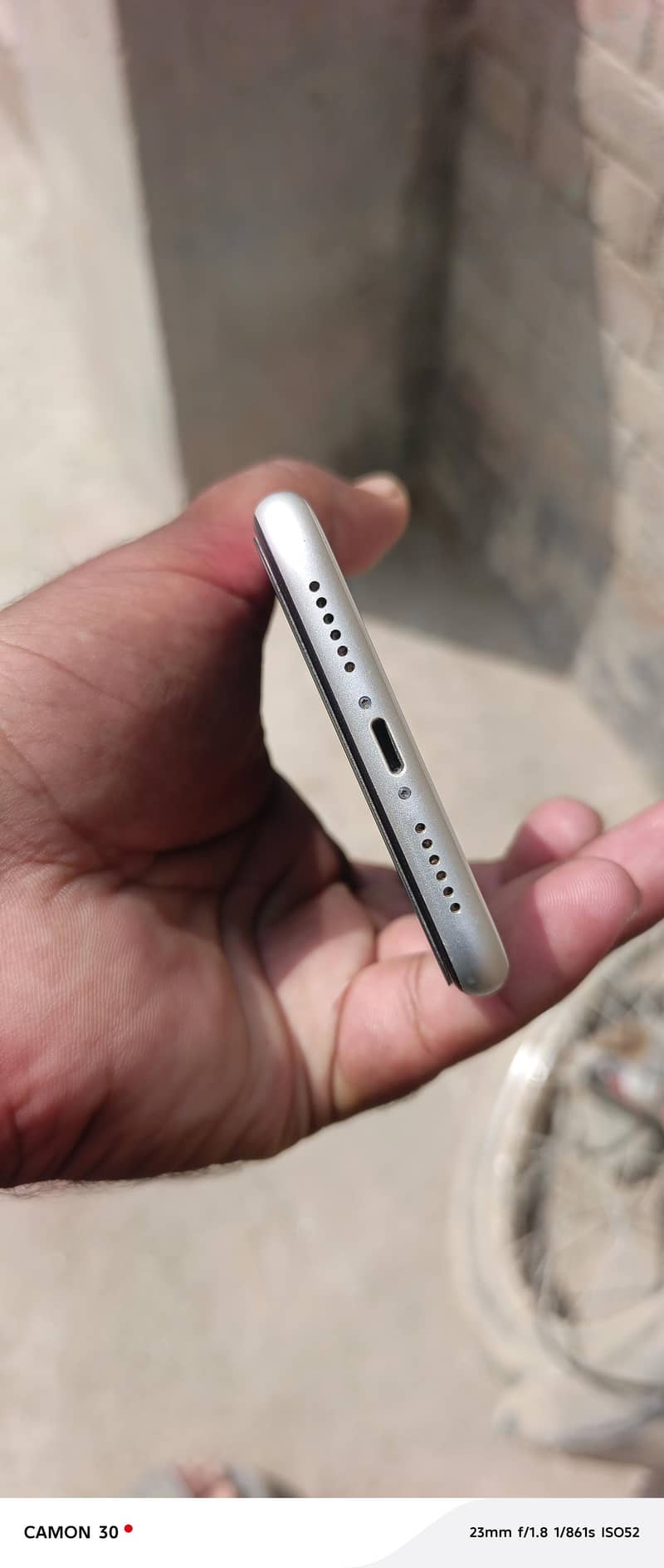 Apple iPhone 11 3