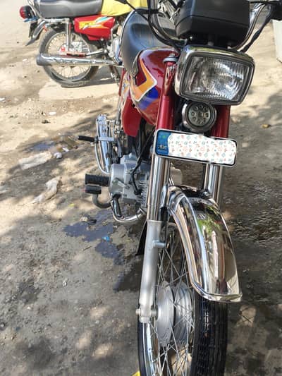 HONDA CD 70 2025 MODEL