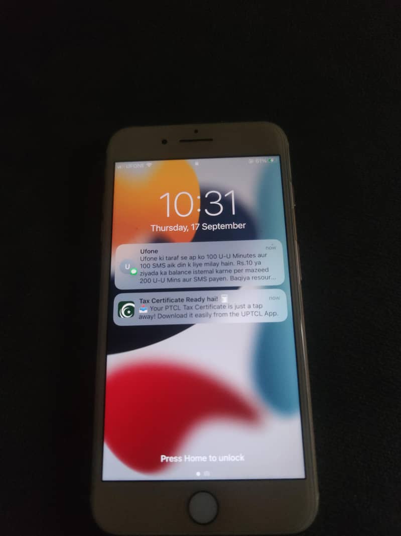 Apple iPhone 7 Plus 0