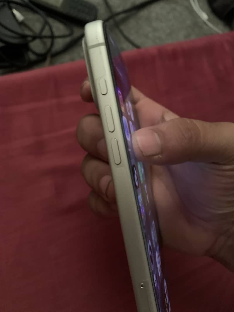 Apple iPhone 17 Pro Max 5