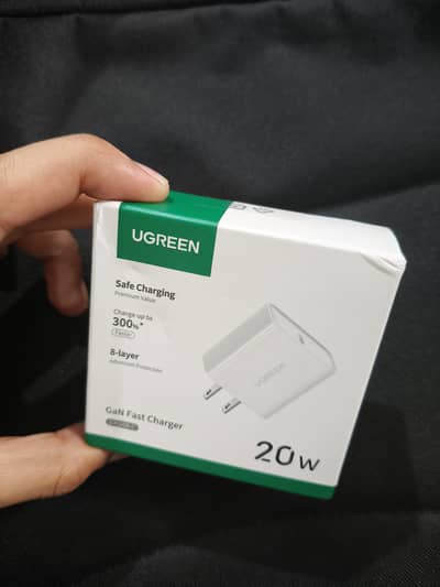 UGREEN 20W GaN Fast Charger