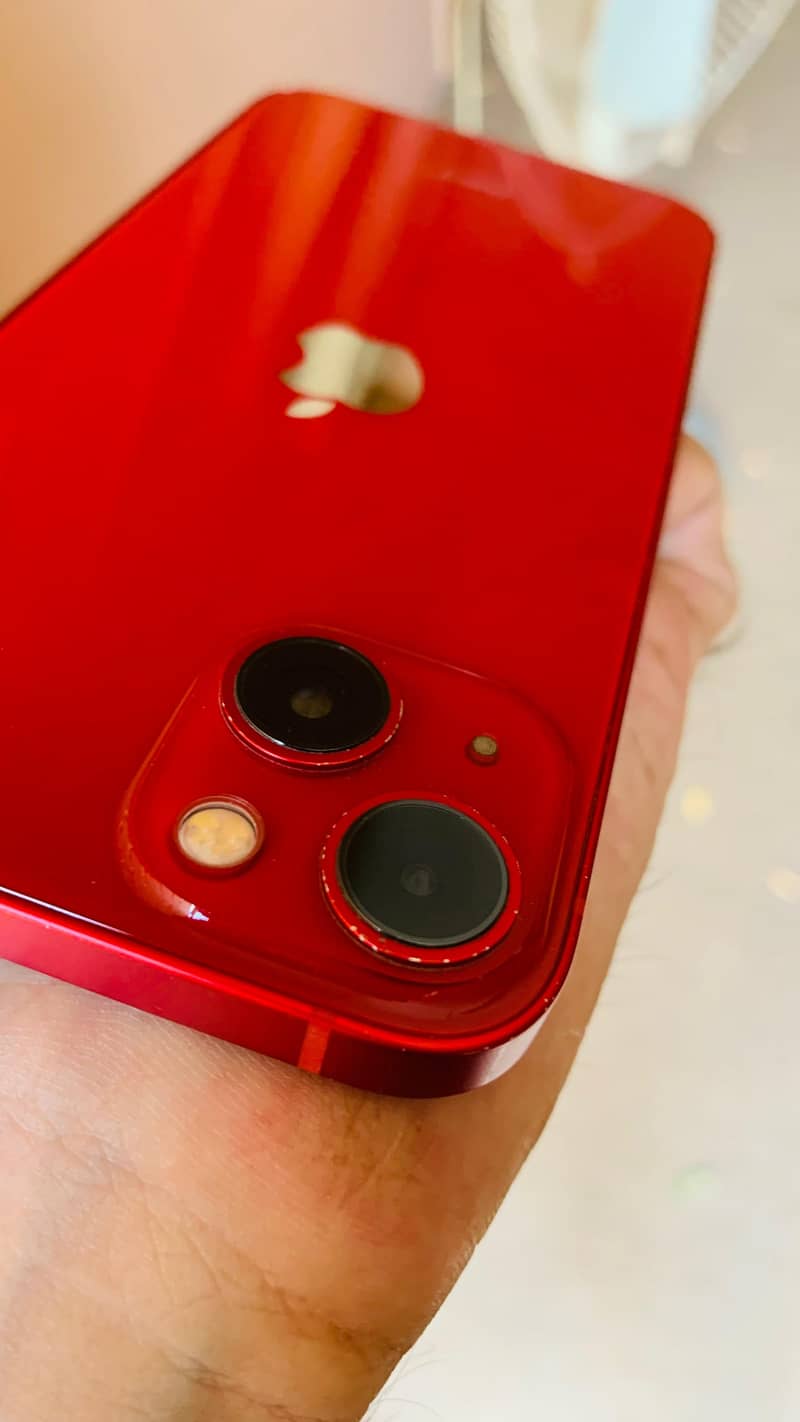 Apple iPhone 13 1