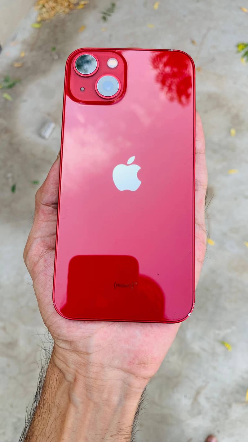 Apple iPhone 13 2