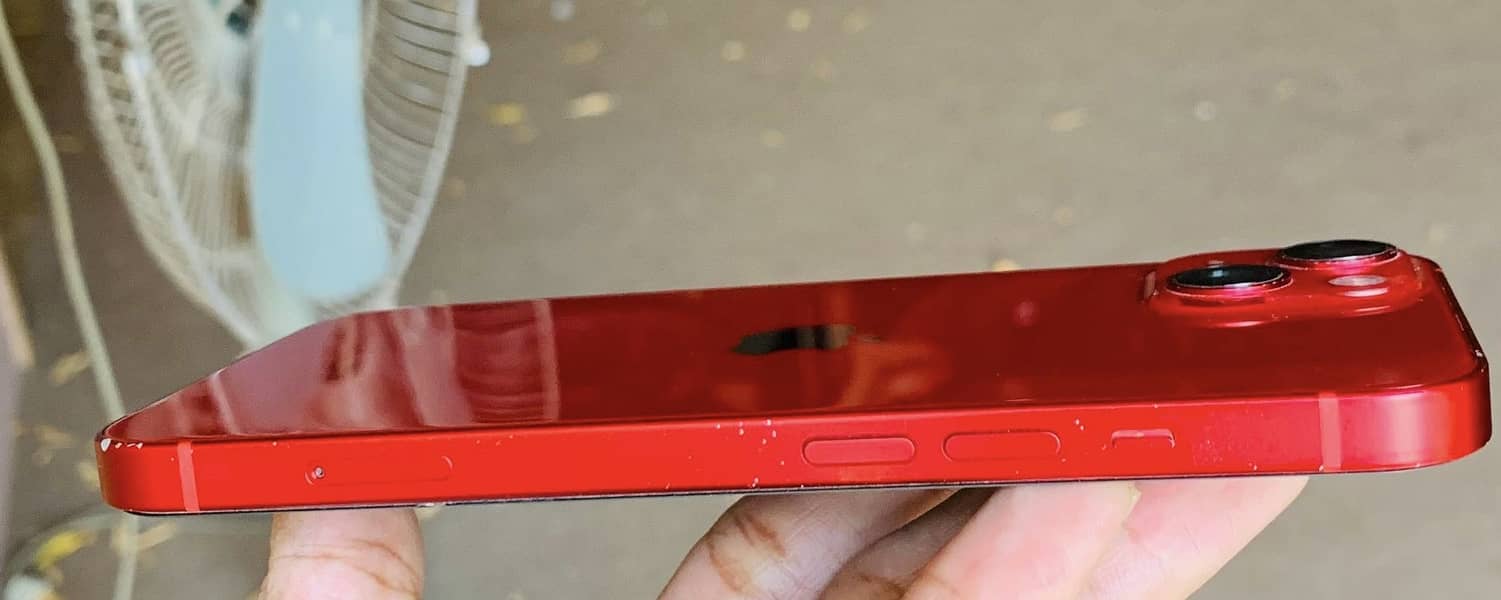 Apple iPhone 13 3