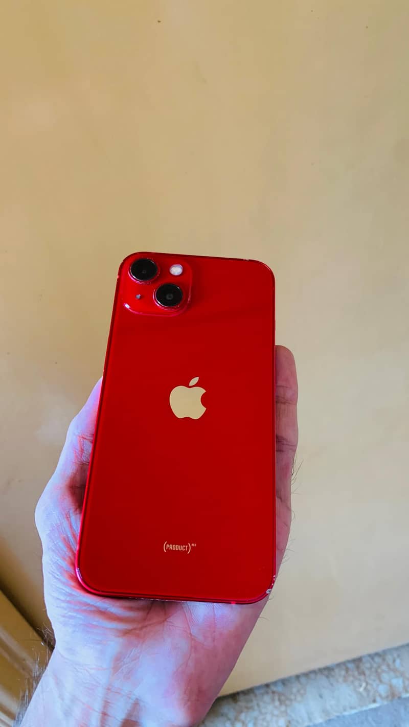 Apple iPhone 13 5