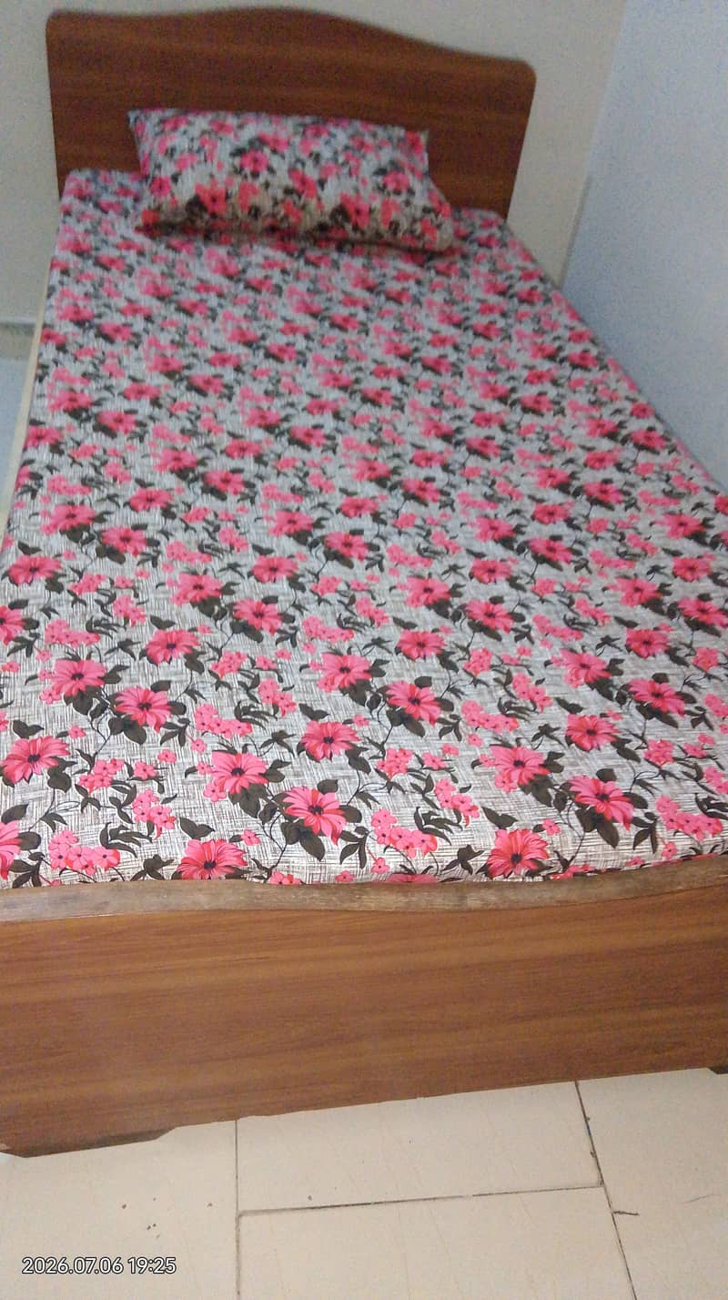 kid single bed 0