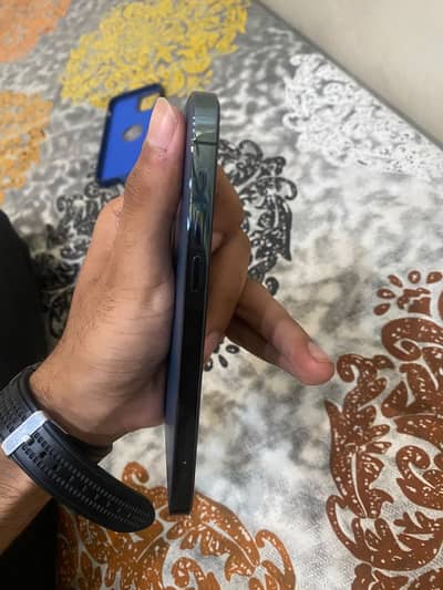 Apple iPhone 12 Pro