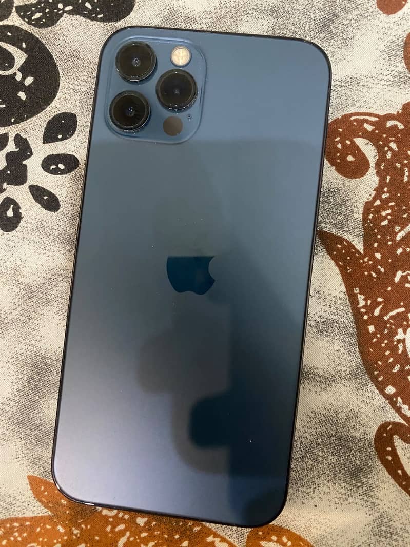 Apple iPhone 12 Pro 4