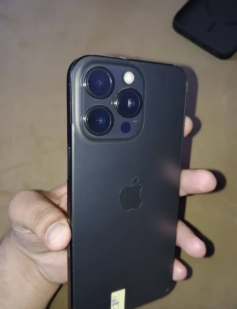 iphone 15 pro max 0