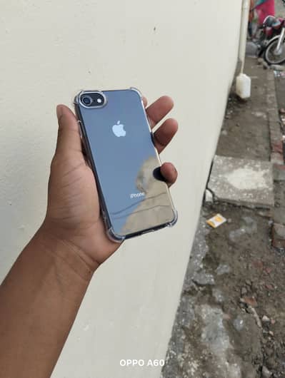 Apple iPhone 8