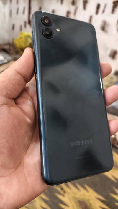 Samsung Mobile A04