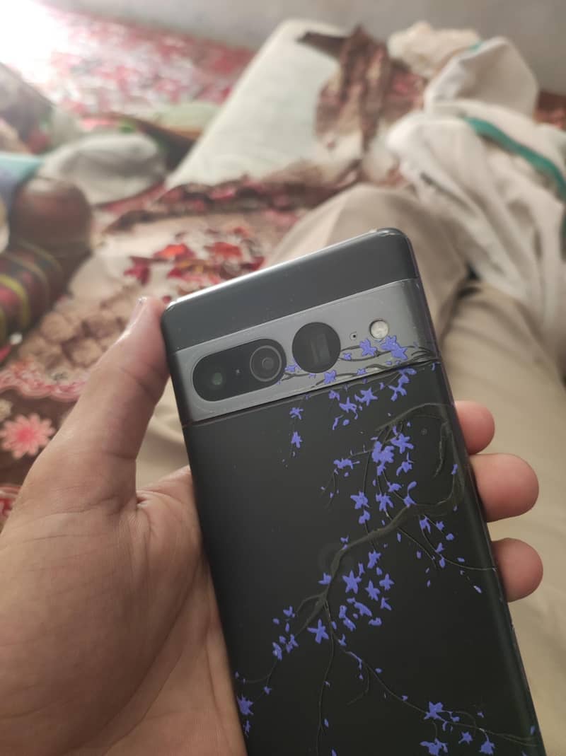 Google Pixel 7 Pro 6
