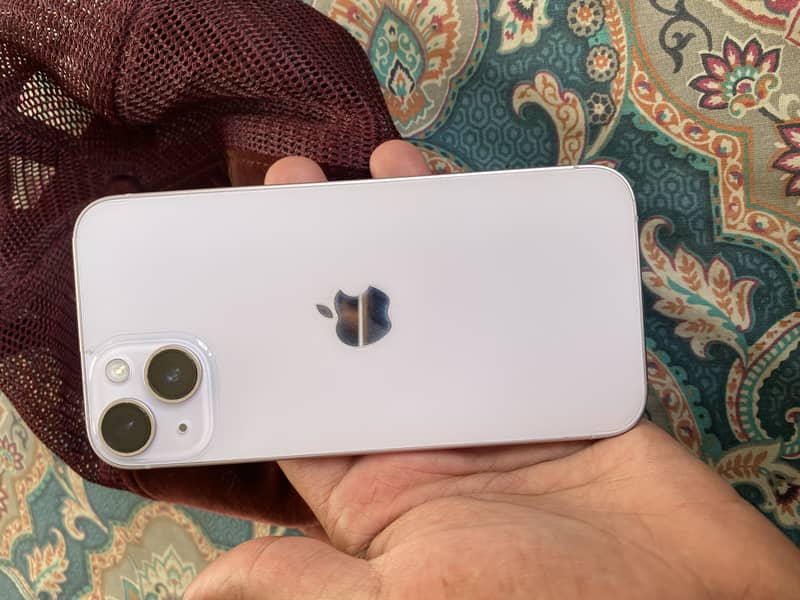 iPhone 14 6