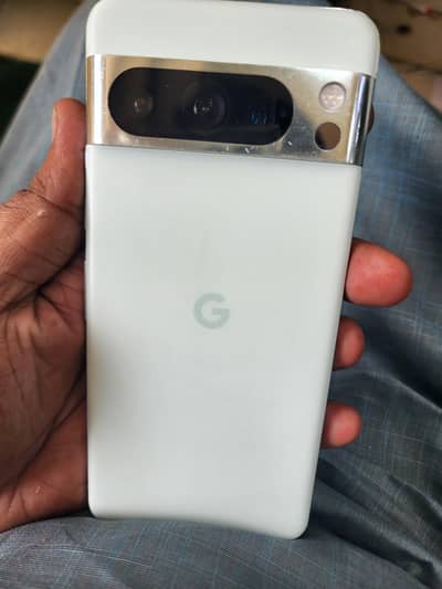 pixel 8 pro 12.128 condition 10.9 only sell ha