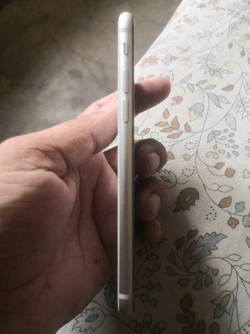 iPhone se 3rd ger 3