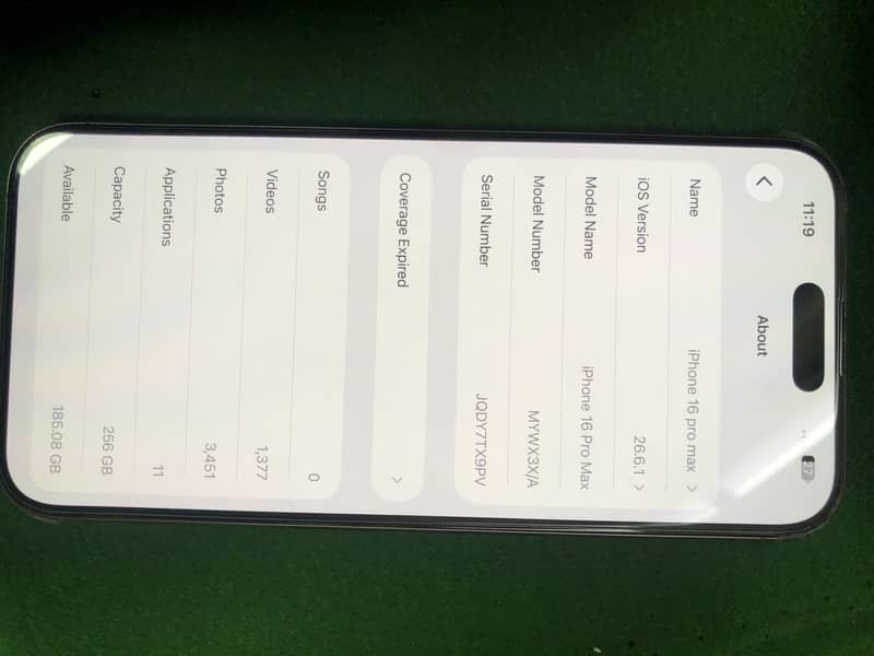 Apple iPhone 16 Pro Max 3