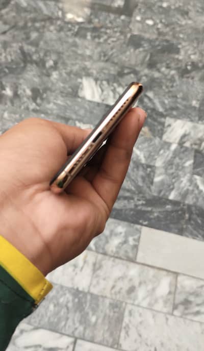 iPhone XS Max 256 gb factory unlock