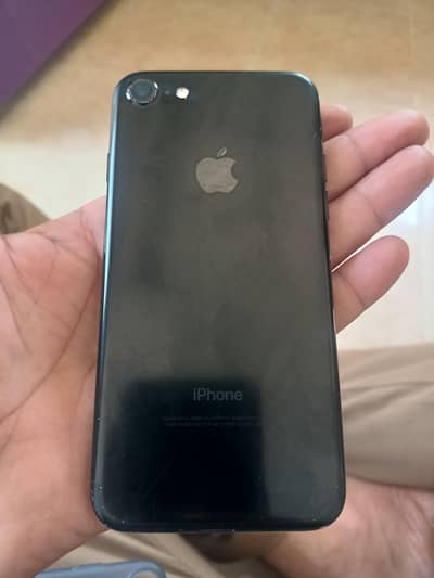 Apple iPhone 7