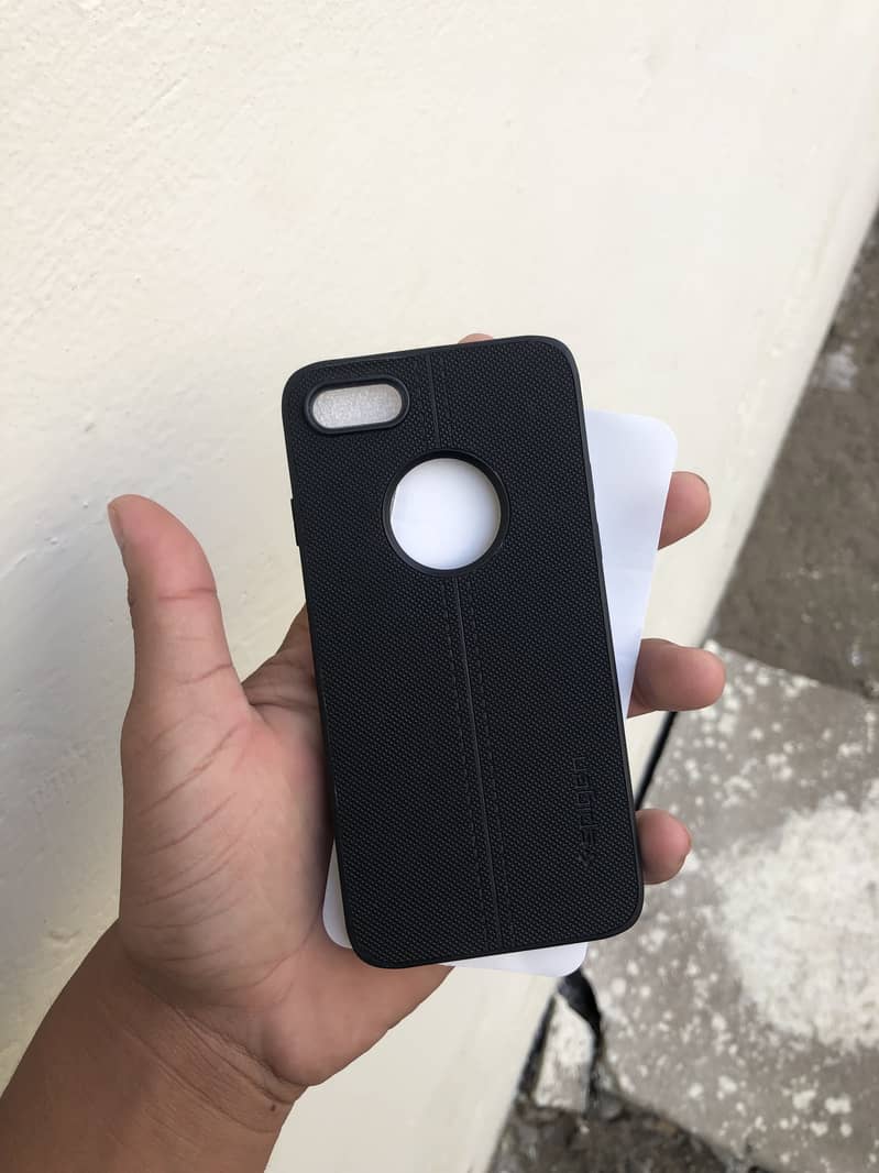 Apple iPhone 8 5