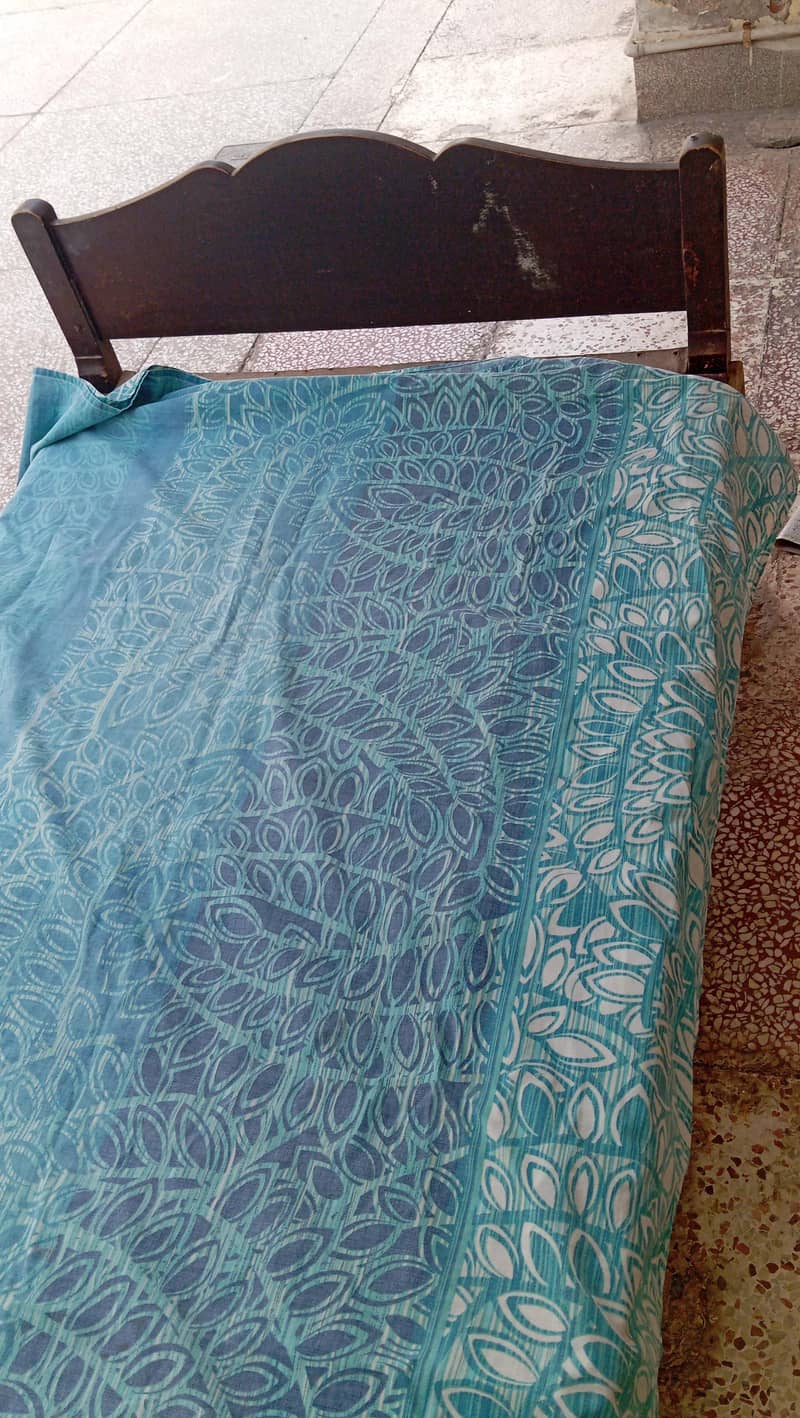Single bed 2