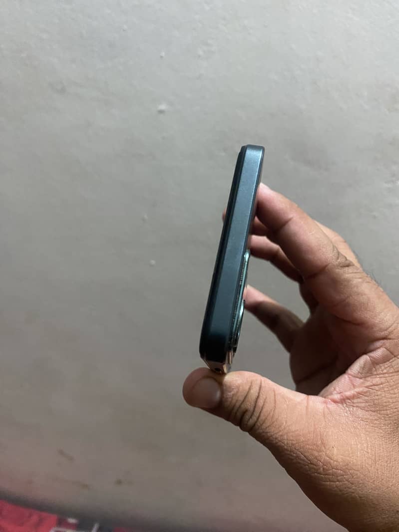 Realme C71 3
