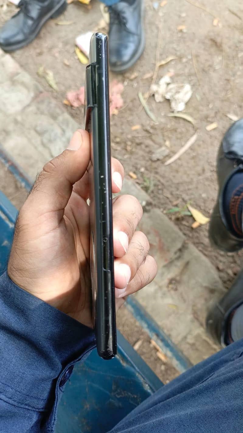 Google Pixel 6 Pro 4