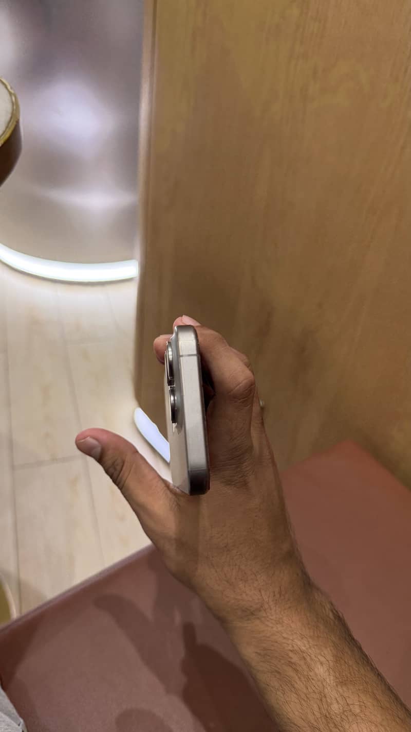 Apple iPhone 15 Pro 5