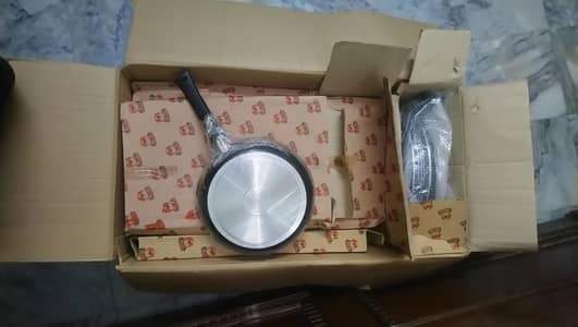 DOMESTIC NONSTICK COOKWARE  GIFT SET 20 pcs.