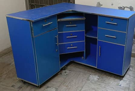 office table for sale good condition
