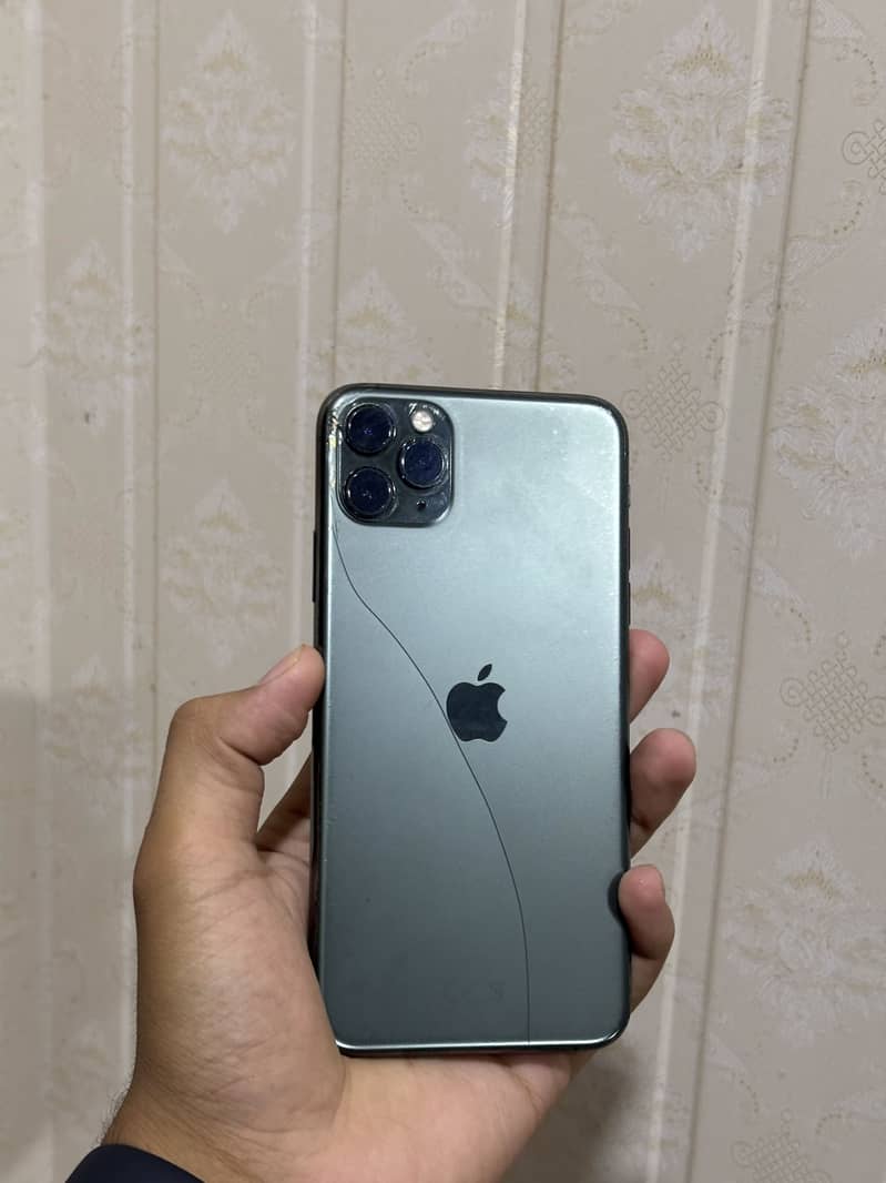 Apple iPhone 11 Pro Max 3