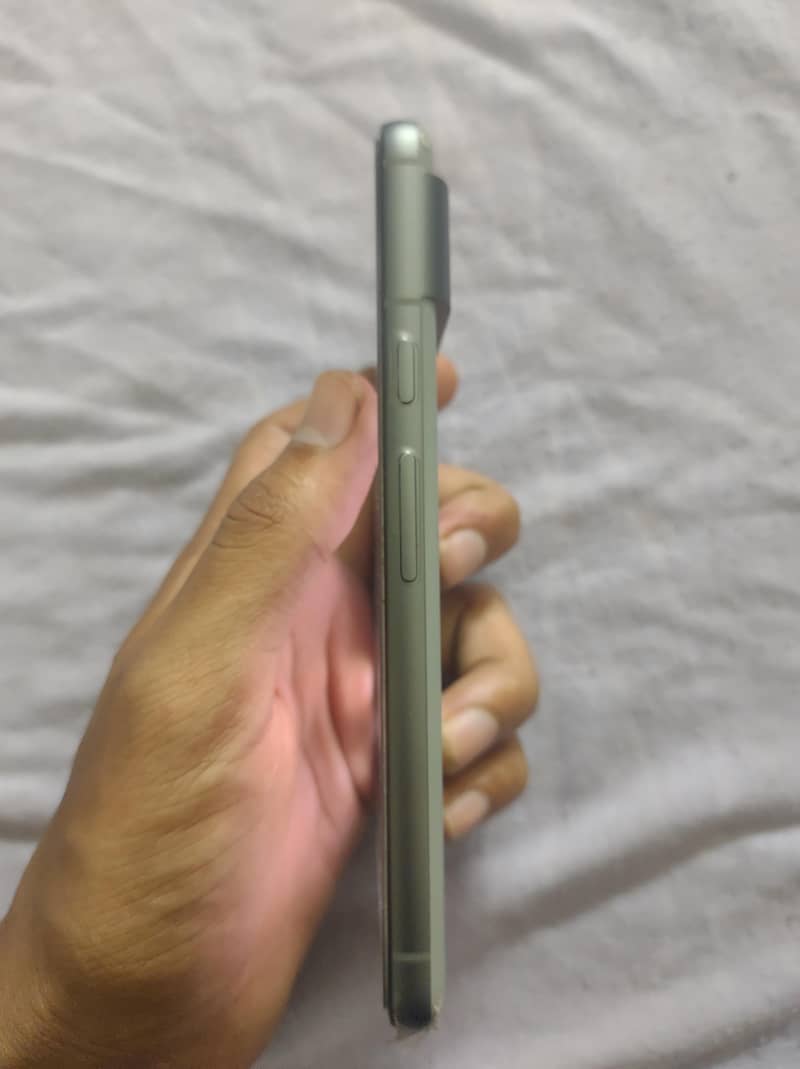 Google Pixel 8 3