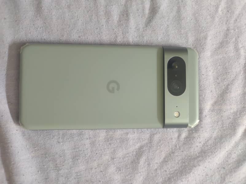 Google Pixel 8 5