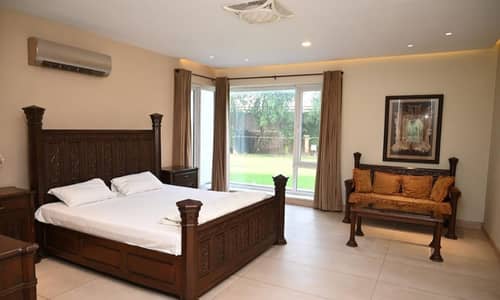 1 Kanal Single-Storey House For Sale In Public Health Society, Lahore | Ideal Location | Looking Like New