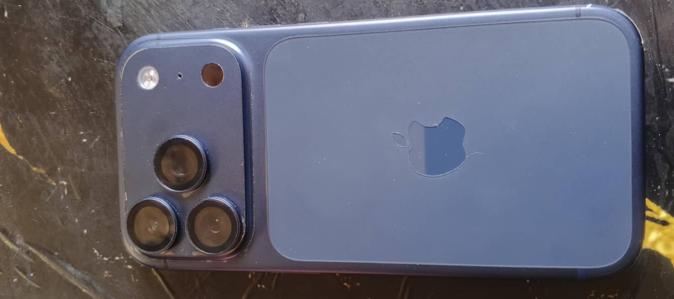 Apple iPhone 17 Pro 6