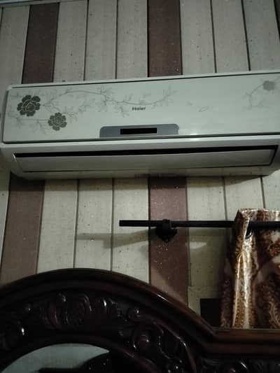 Haier 1 TON AC