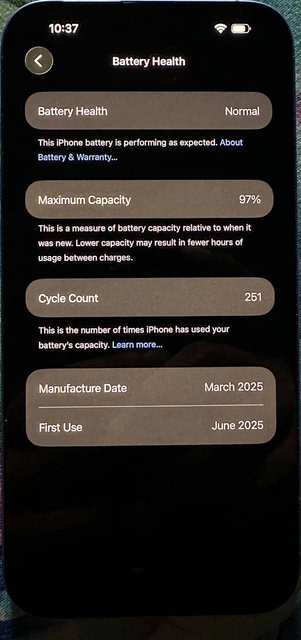 iPhone 16 plus 7