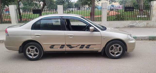 Honda Civic VTi Oriel Prosmatec 2002