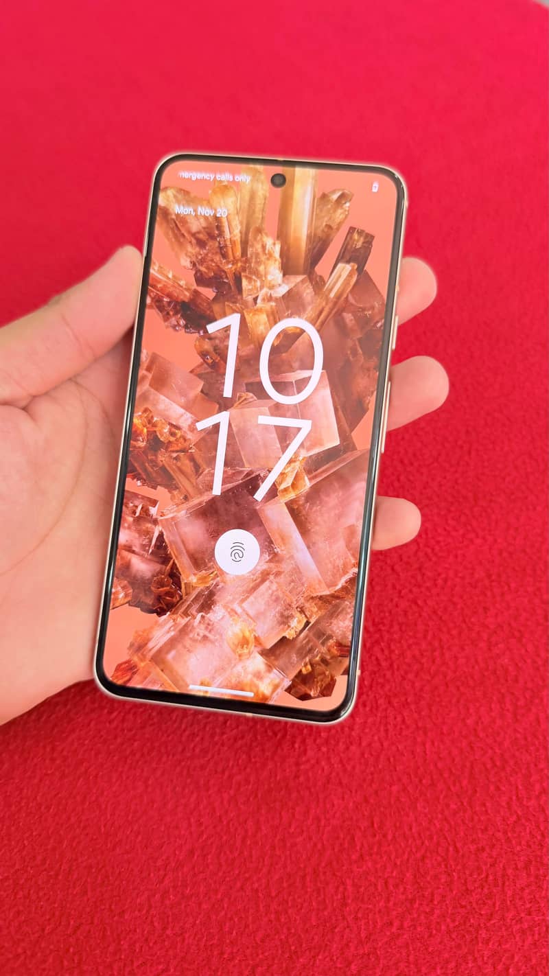 Google Pixel 8 4