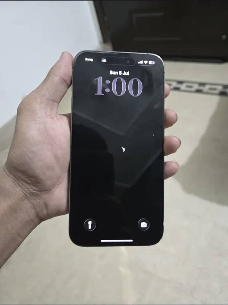 Apple iPhone 14 Pro Max 2