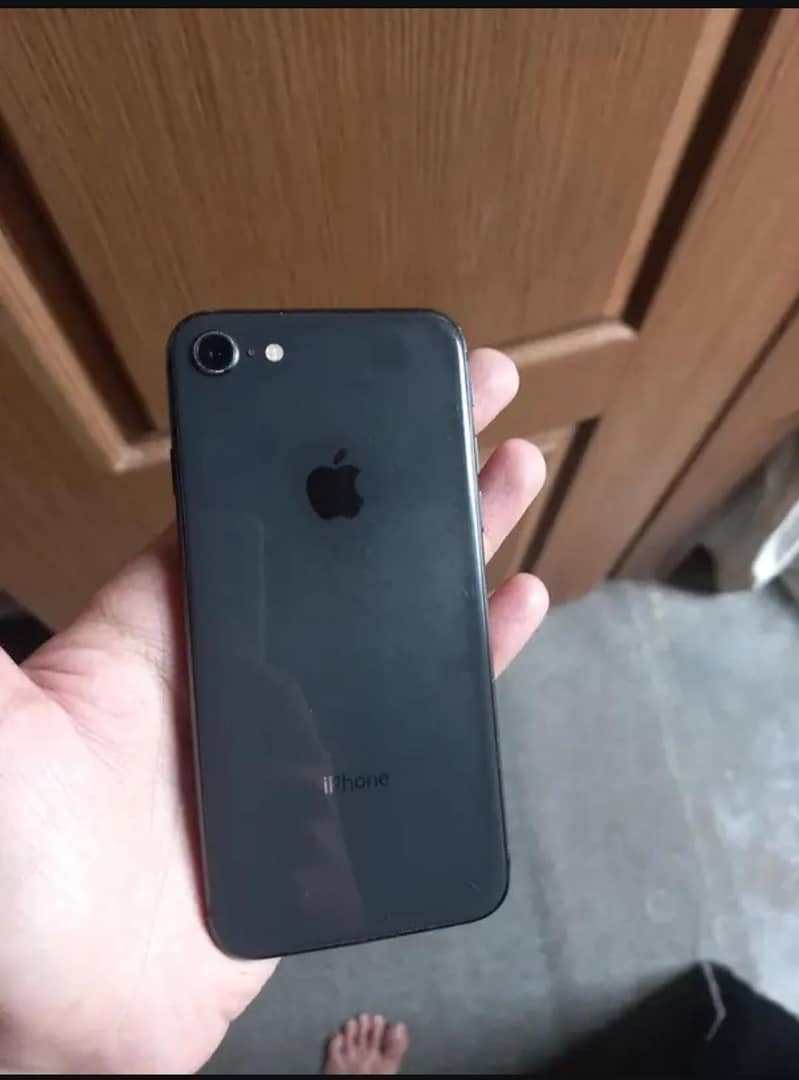 Apple iPhone 8 2