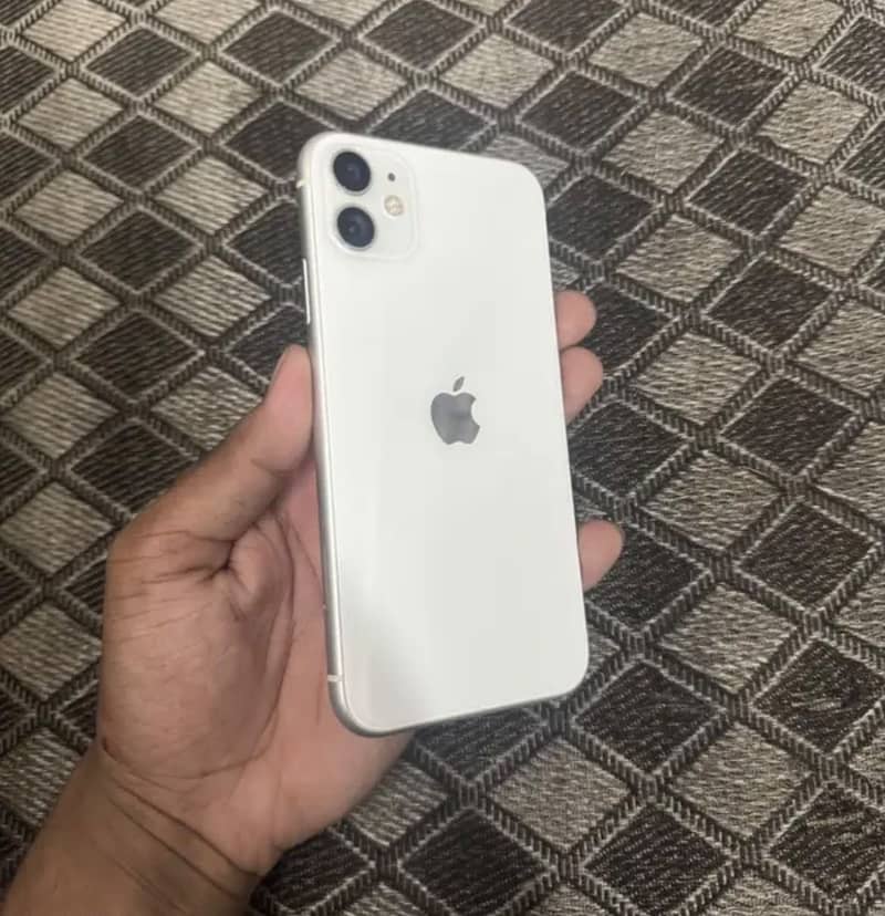 Apple iPhone 11 2