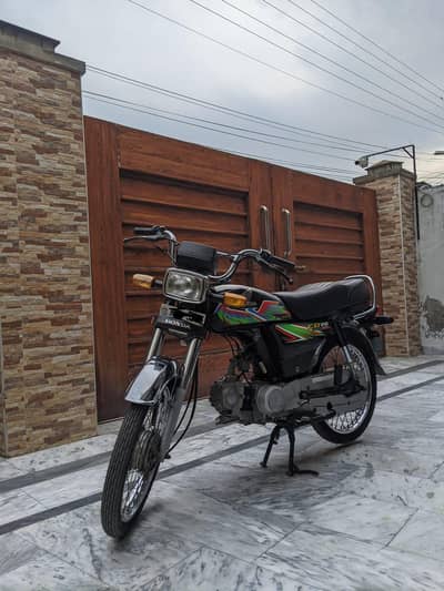 Honda CD 70 20.21. modal final price 105k.