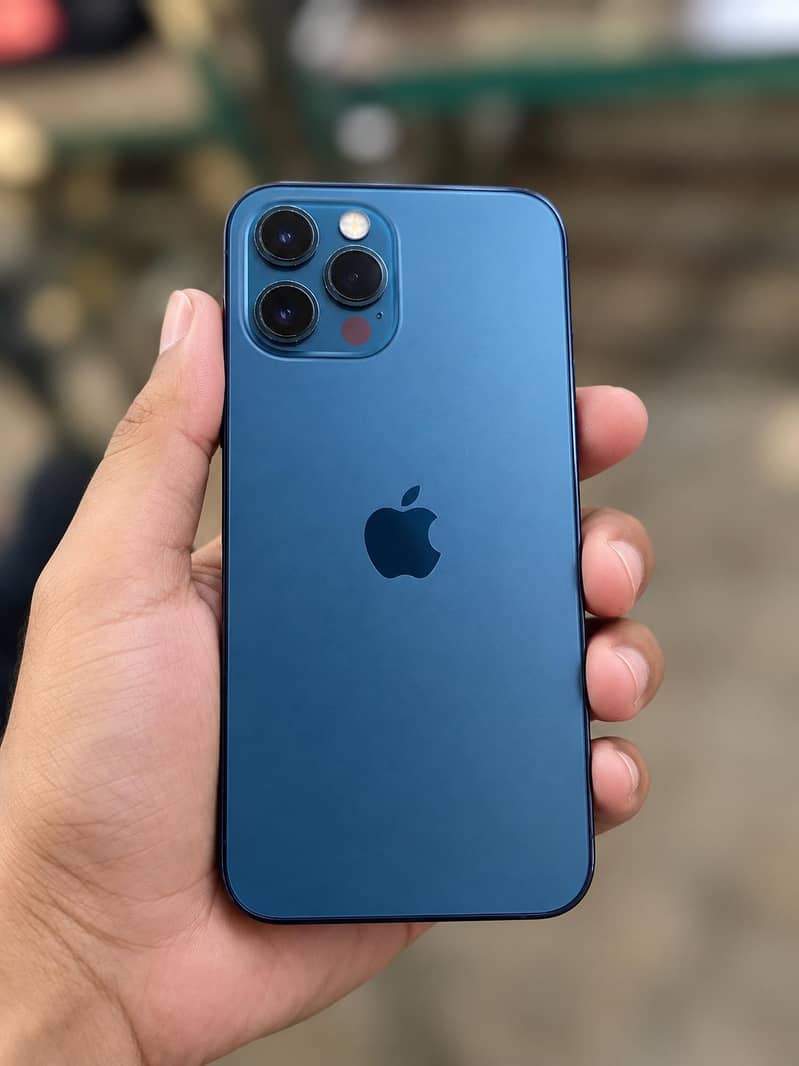 Apple iPhone 12 Pro 0
