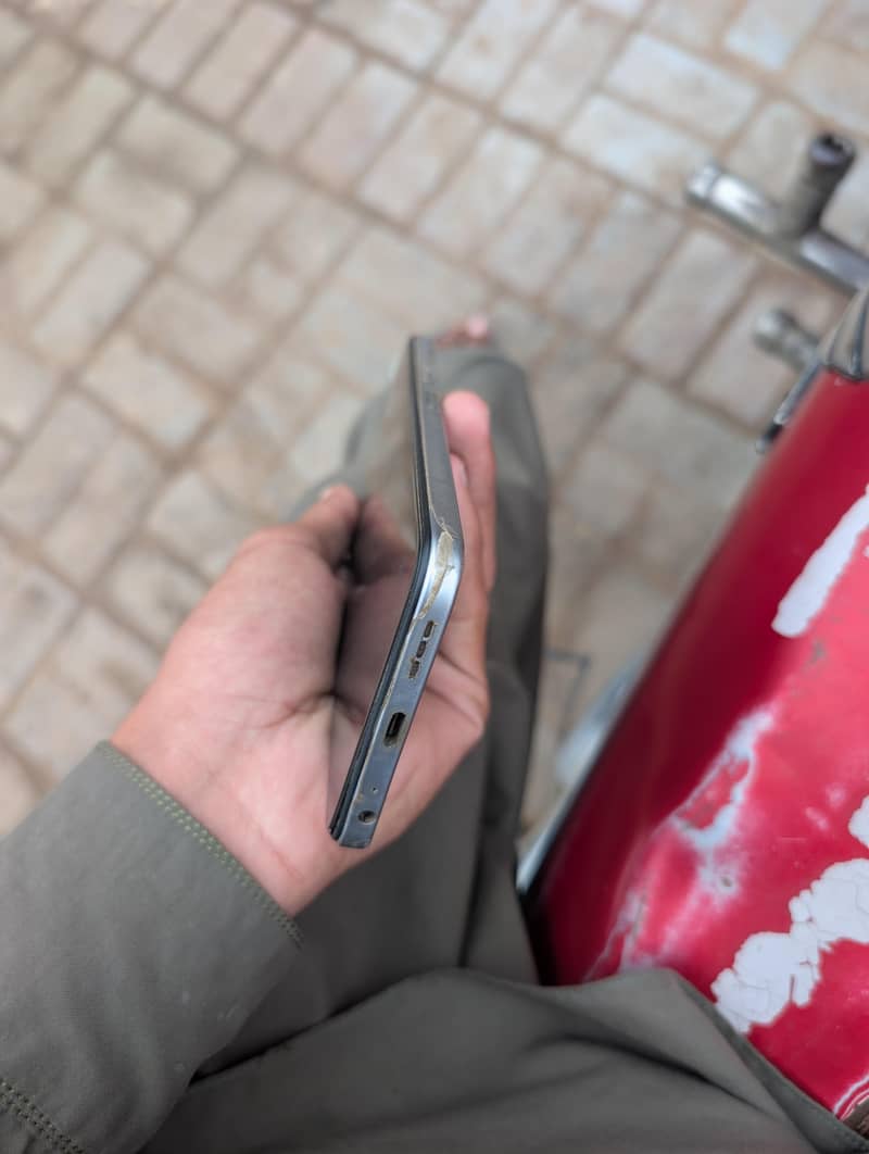 tecno spark 40 0