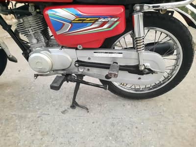 Honda 125 2023 Model – Islamabad Number – Excellent Condition